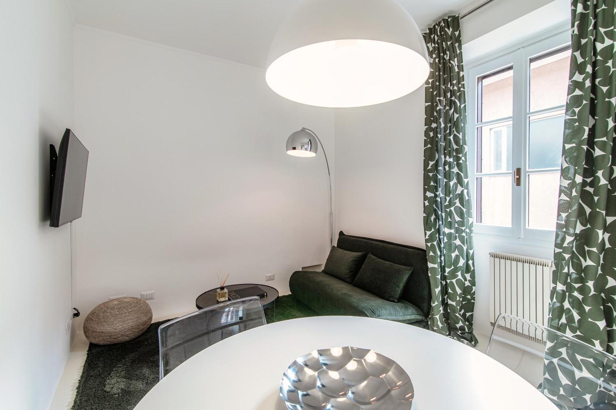 Giuliny Lovely Flat - The House Of Travelers Como Exterior foto