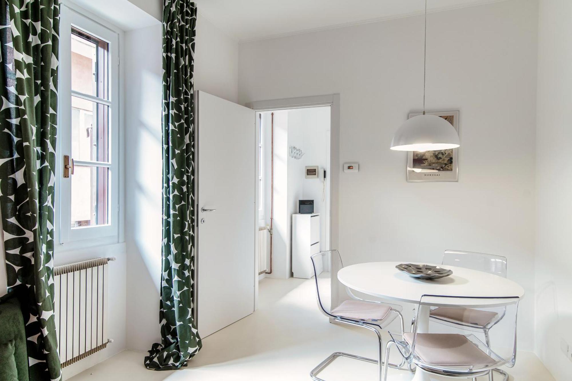 Giuliny Lovely Flat - The House Of Travelers Como Exterior foto